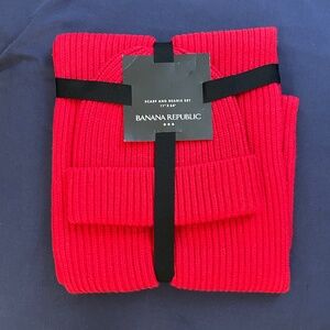 NWT Banana Republic scarf and beanie set